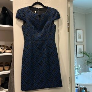 Size 0 women’s semi formal dress worn once